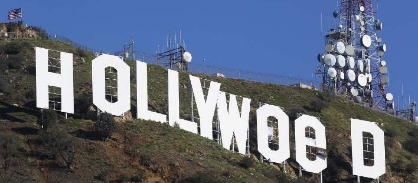 ΗΠΑ: Φαρσέρ παραποίησαν την περίφημη επιγραφή του Hollywood στο L.A. (φωτό)